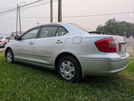 Toyota Premio 2005 image1