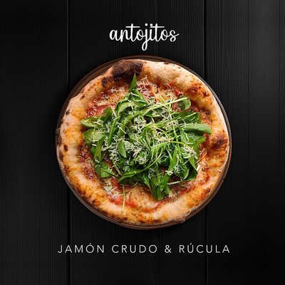 Jamón Crudo y Rúcula logo